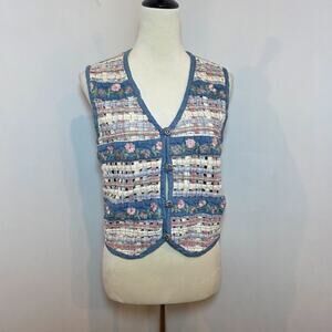 New Directions Vintege Blue Floral Embroidered Vest Size M Cowgirl Cottagecore